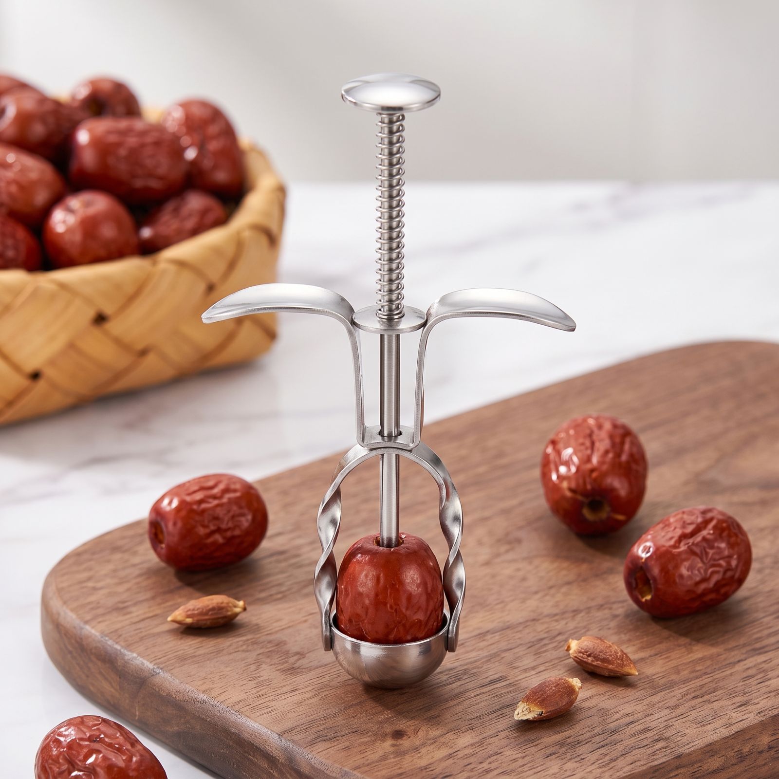 Stainless Steel Red Date Pitte - đánh giá và giá Kitchen And Baking Tools