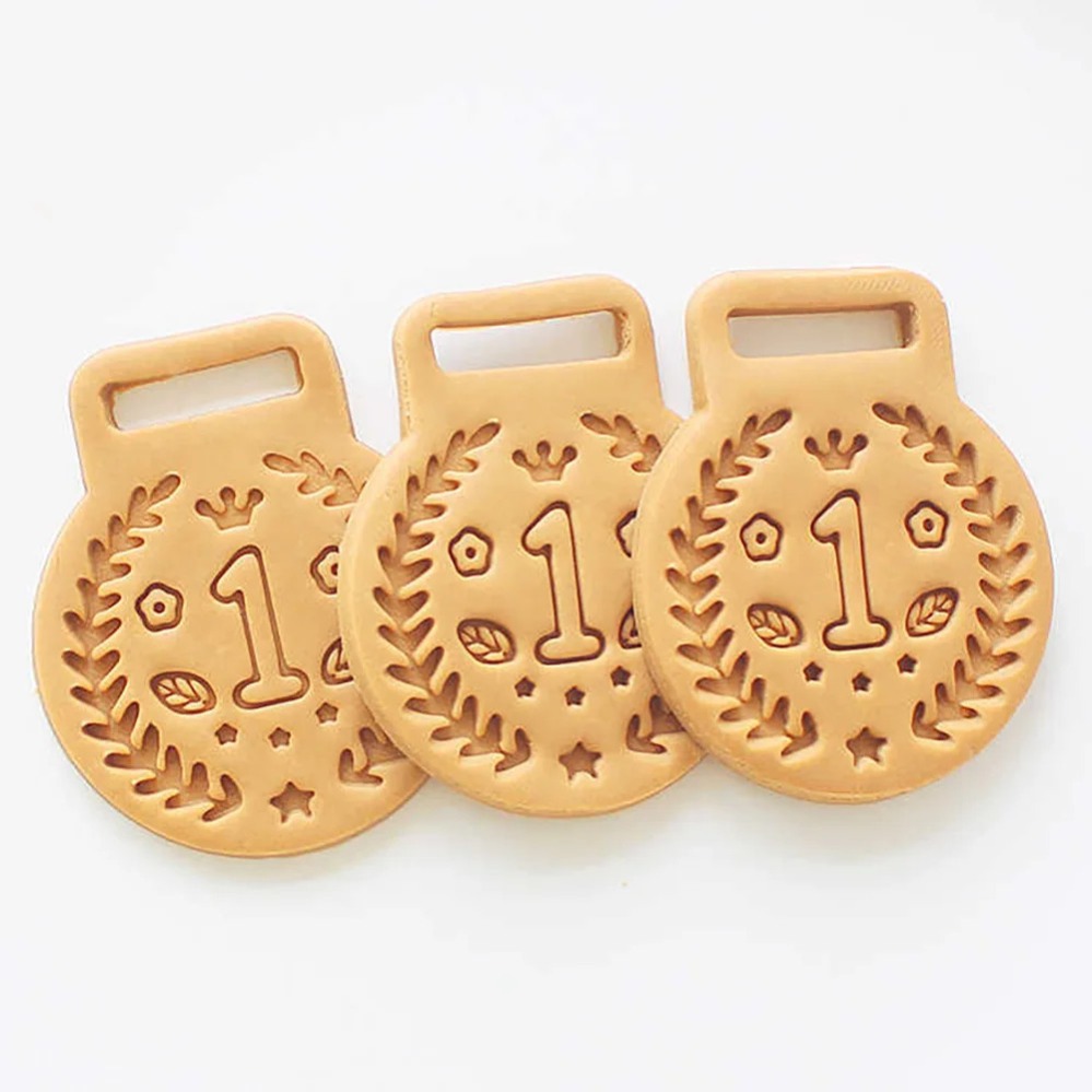 Medals Trophies Cookie Cutters - đánh giá và giá Kitchen Baking Items